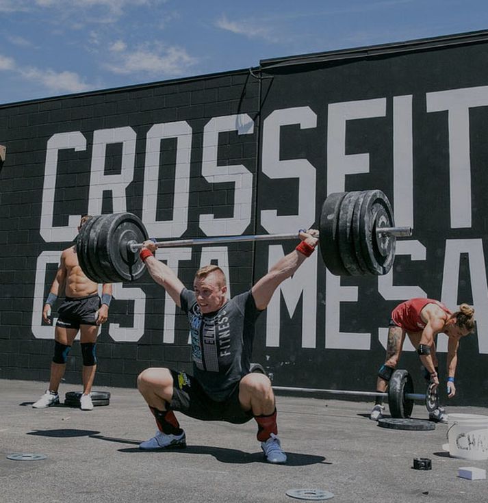 Björgvin Karl Guðmundsson er í öðru sæti í karlaflokki á heimsleikunum í CrossFit eftir sigur í fyrstu þraut dagsins.