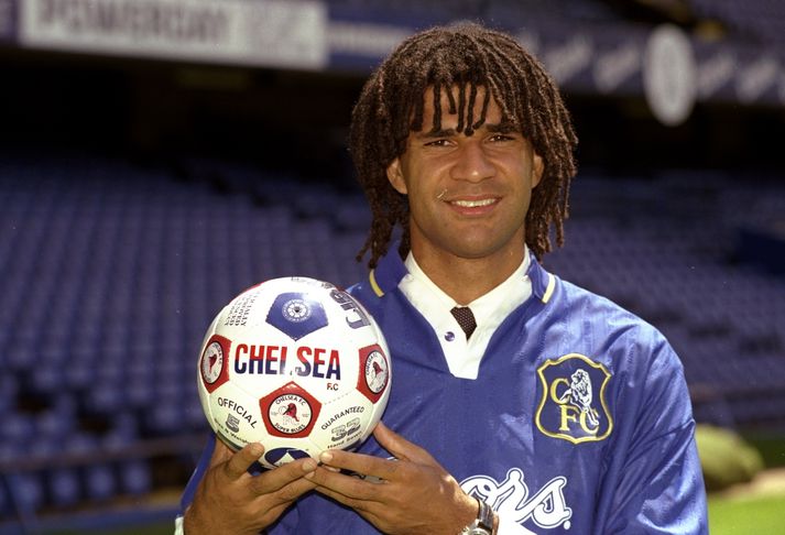 Eftir góð ár á Ítalíu samdi Ruud Gullit við Chelsea 1995.