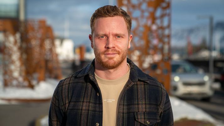 Arnar Sveinn Geirsson, formaður Leikmannasamtaka Íslands, talaði fyrir tillögum samtakanna á ársþingi KSÍ. 