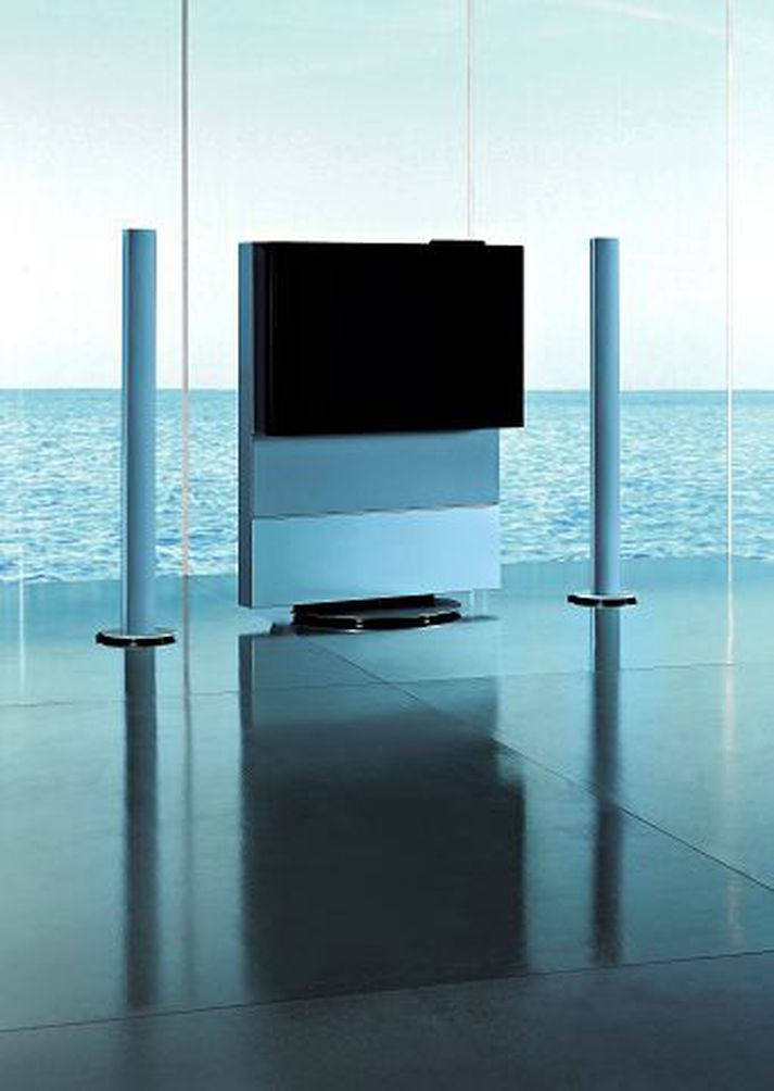 tæki frá Bang & Olufsen Afkoma danska raftækjaframleiðandans Bang & Olufsen var minni en greiningaraðilar höfðu spáð, en í takt við væntingar fyrirtækisins.