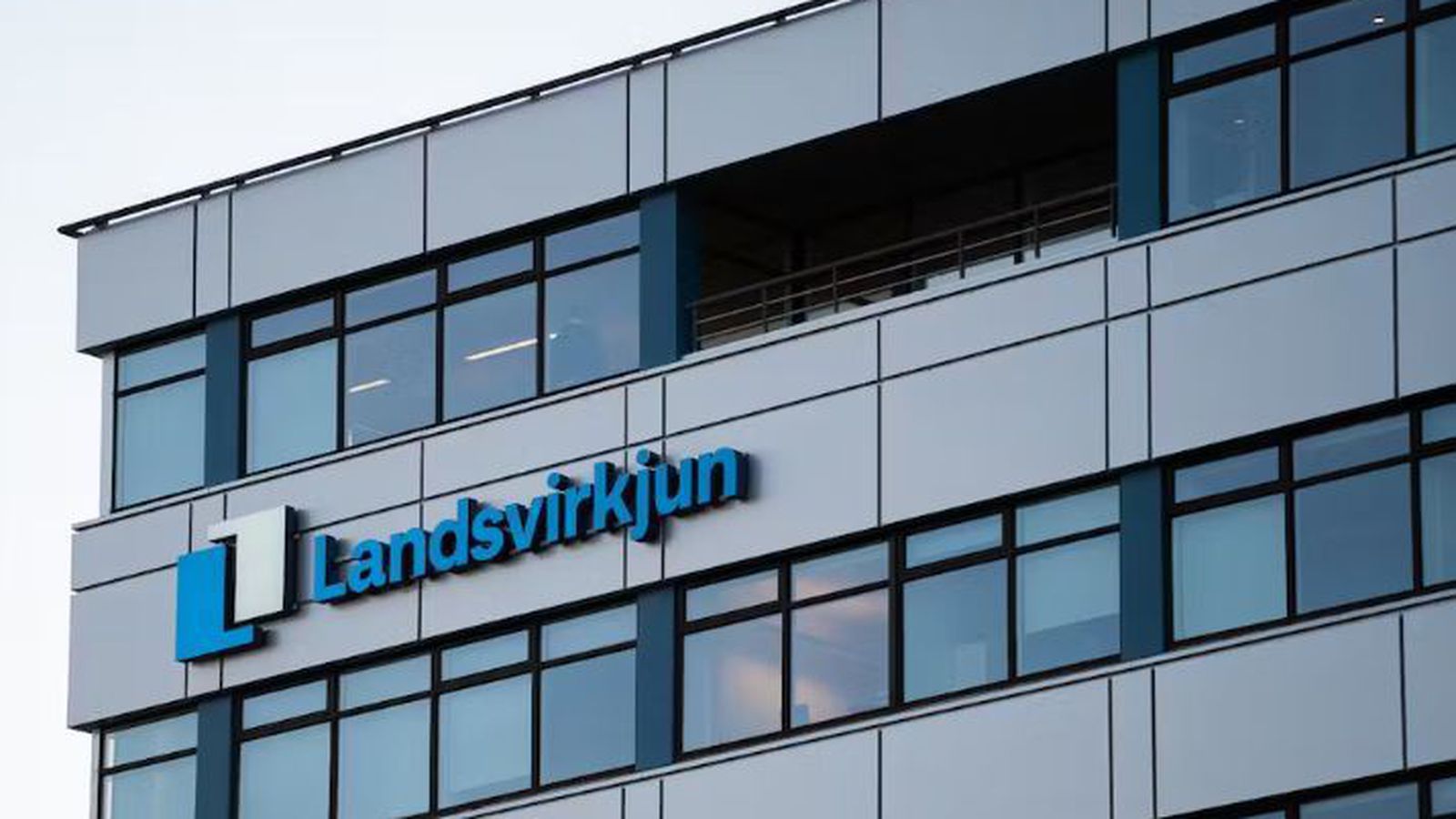 Samkeppniseftirlitið tekur samninga við stórnotendur til rann ...