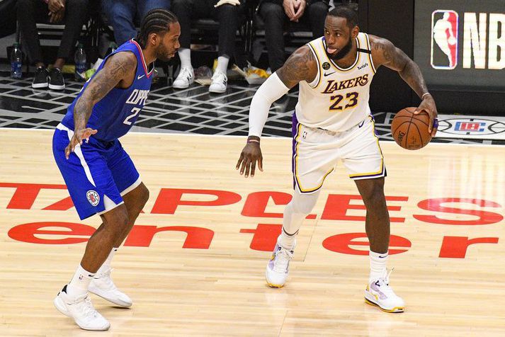 LeBron James og Kawhi Leonard eru tveir af bestu leikmönnum NBA-deildarinnar og spila með tveimur af besrtu liðunum,  Los Angeles Lakers og  Los Angeles Clippers.