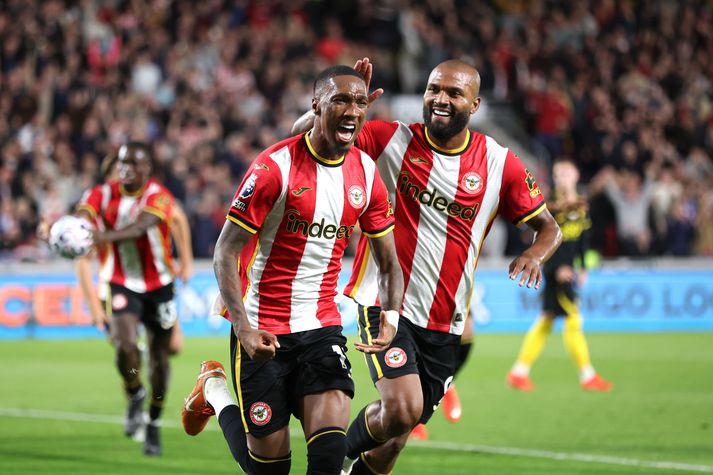 Jaidon Anthony skoraði fyrsta mark Brentford og Igor Thiago skoraði annað mark liðsins.