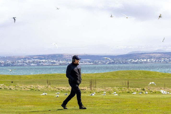 Hiti á landinu í dag verður fjögur til þrettán stig.