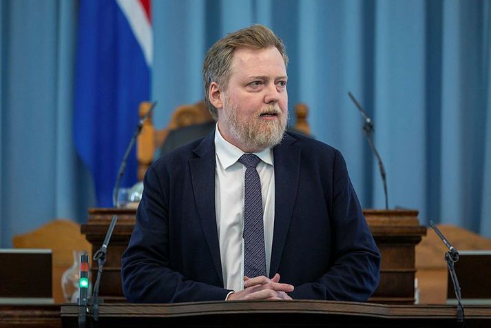 Sigmundur spurði Bjarna Benediktsson forsætisráðherra í dag hvort eðlilegt væri að ráðherrar landsins taki þátt í mótmælum erlendis.