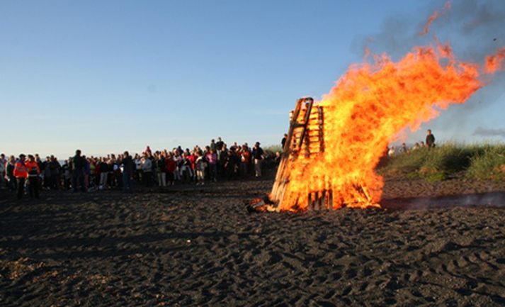 Frá brennunni í gær.