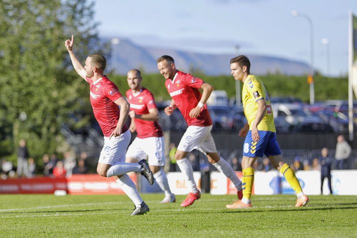 Lasse Petry er kominn aftur í herbúðir Vals. 