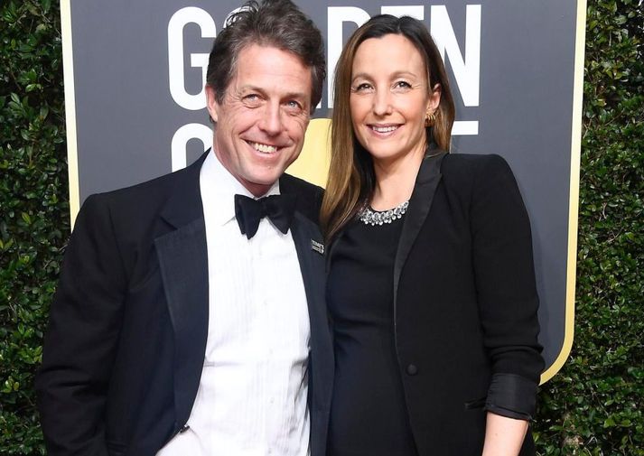 Hugh Grant og Anna Eberstein á Golden Globe.