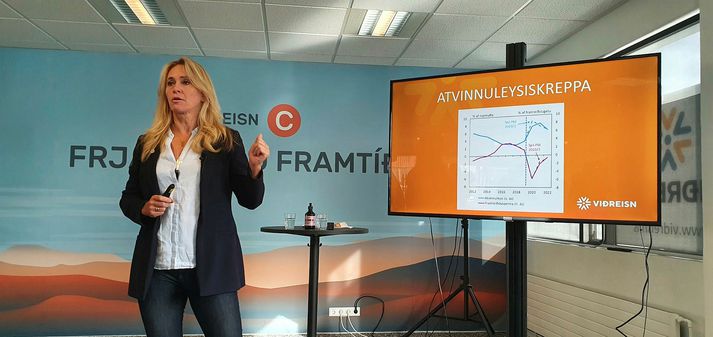 Þorgerður Katrín Gunnarsdóttir kynnti tillögurnar á blaðamannafundi Viðreisnar í morgun. 