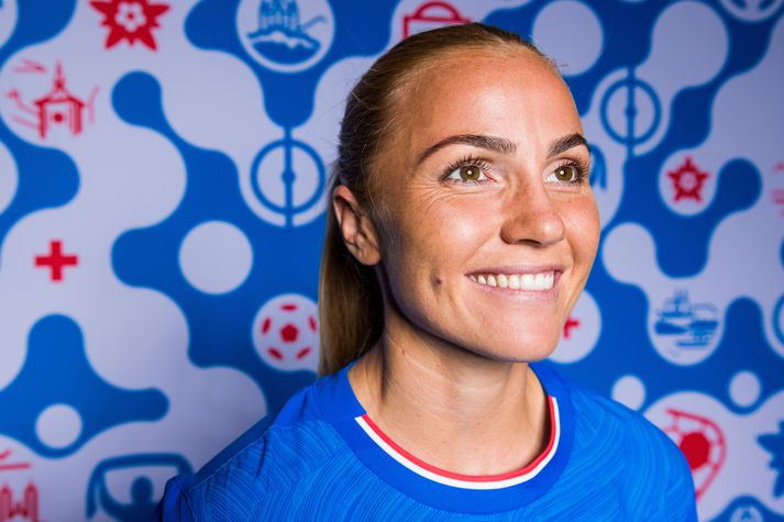 Glódís Perla Viggósdóttir og félagar í Bayern München eru með þriggja stiga forskot á toppnum.