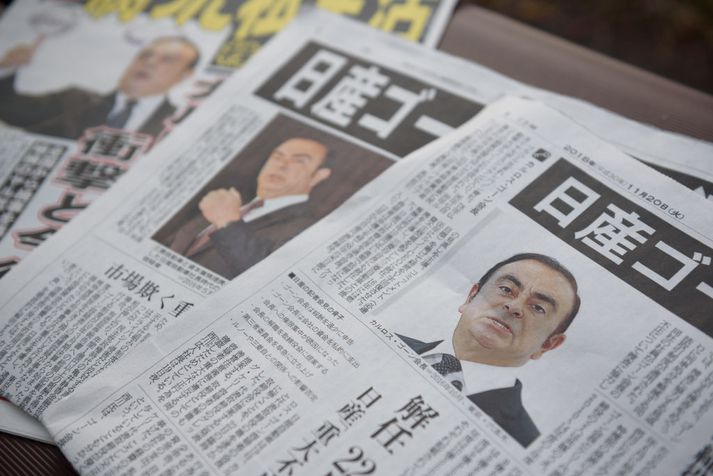Hin meintu brot Ghosn eru helsta fréttaefni fjölmiðla í Japan í dag.