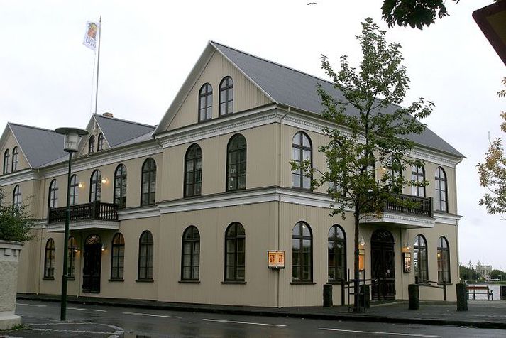 Torfusamtökin efna til opins fundar um Laugaveginn í Iðnó á laugardag.