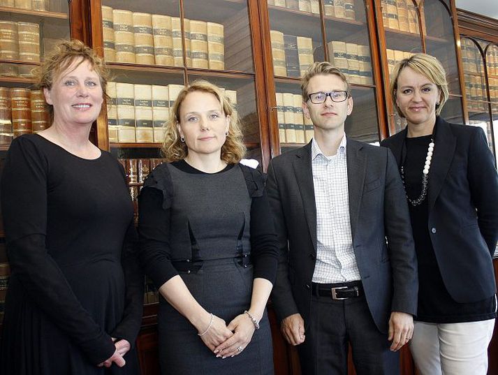 Nefndina skipa Hervör Þorvaldsdóttir, Kristín Edwald, formaður og Hafsteinn Þór Hauksson.