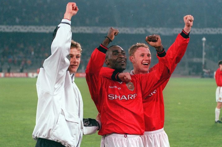 Ole Gunnar Solskjær með Andy Cole og Nicky Butt eftir sigurinn fræga í Tórínó 1999.