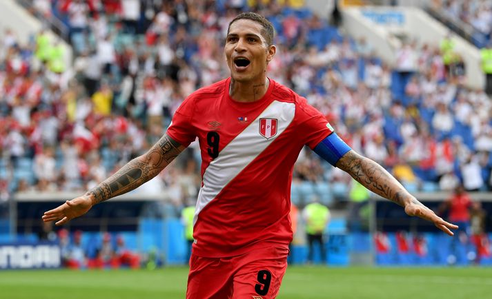 Guerrero fagnar marki sínu í dag.