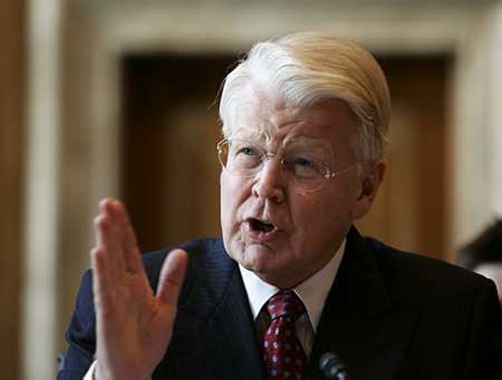 Ólafur Ragnar Grímsson hélt ræðu við Bláa lónið í kvöld.
