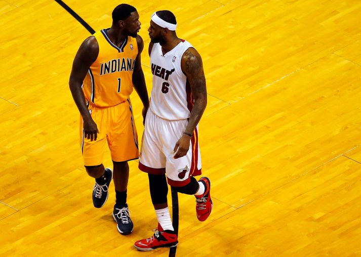 Lance Stephenson og LeBron James börðust í úrslitum austurdeildarinnar í ár.