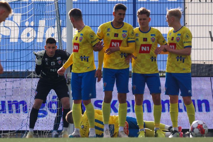 KA -menn sóttu sér hjálp frá íþróttasálfræðingi eftir erfiða byrjun.