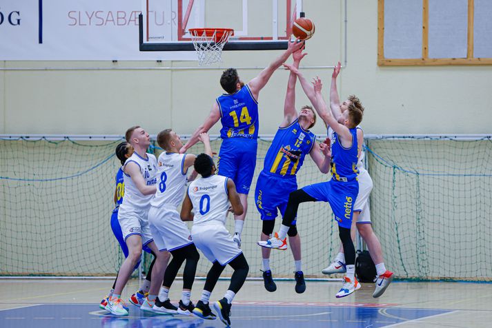 Ekki verða settar takmarkanir á fjölda erlendra leikmanna í körfuboltaliðum hér á landi.