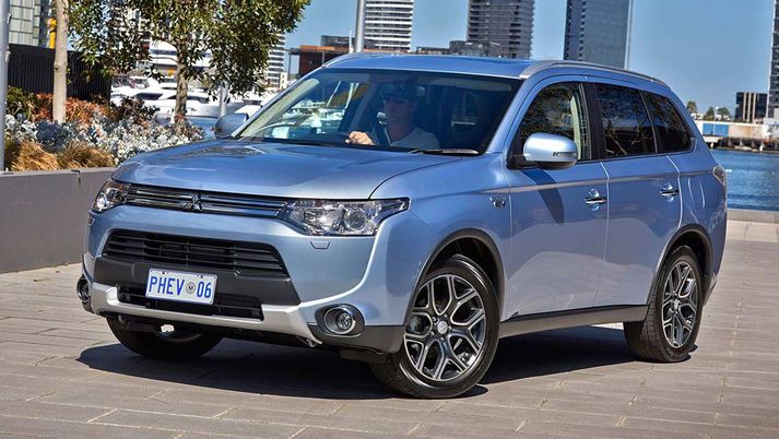 Mitsubishi Outlander PHEV tengiltvinnbíllinn.