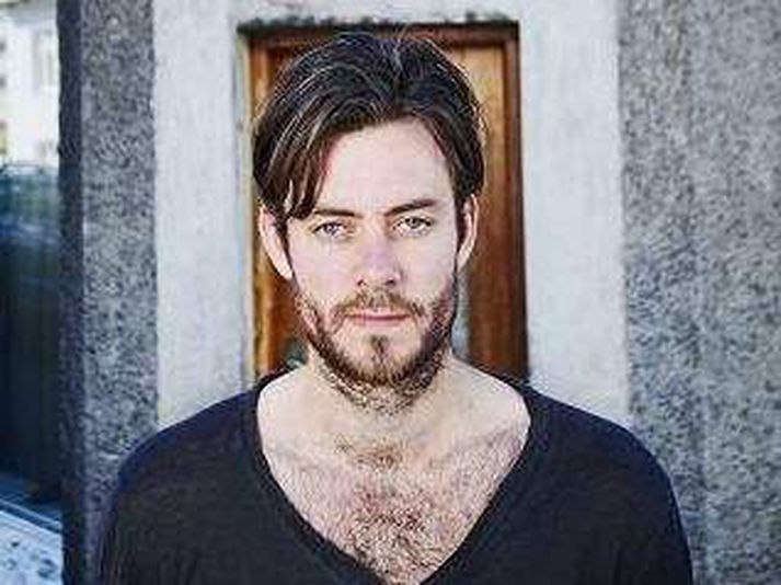 Gísli Örn Garðarsson leikur um þessar mundir í næstu stórmynd Jerry Bruckheimer en hefur auk þess tekið að sér hlutverk Don Juan í hinu virta breska leikhúsi Royal Shakespeare Company. 