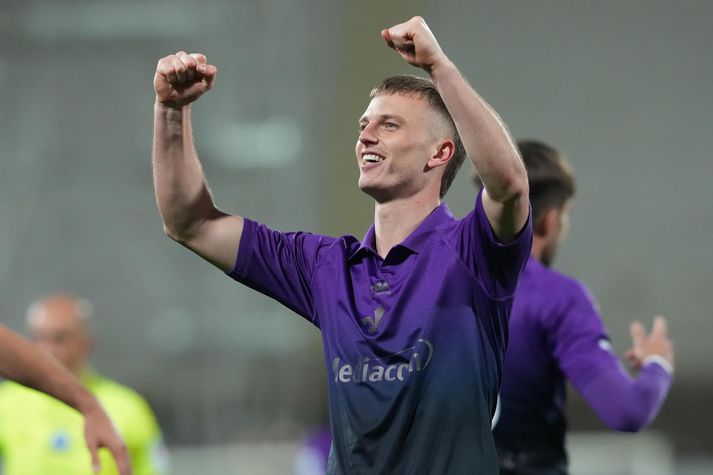 Albert Gudmundsson byrjaði á bekknum en endaði á markalistanum.