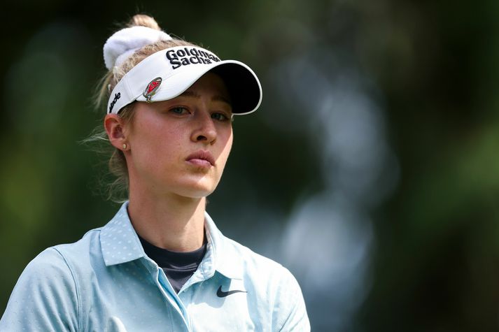 Nelly Korda bað alla afsökunar á því að þurfa að draga sig út úr mótinu.