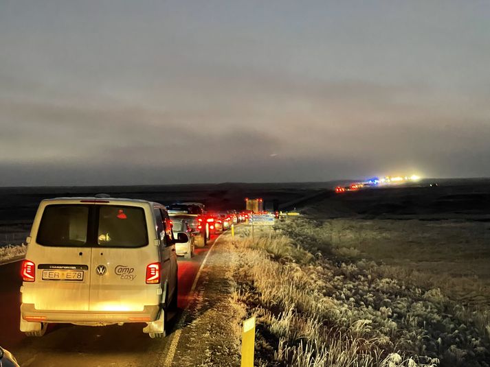 Við Laugabakka í Miðfirði.