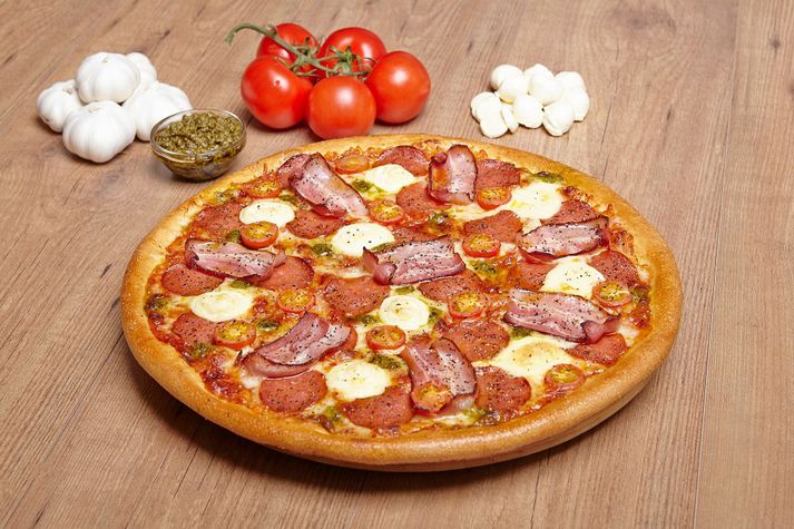 Domino's í Skeifunni seldi gríðarlega margar pizzur á síðasta ári.