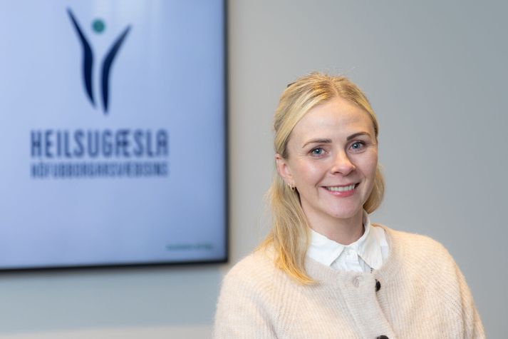 Elísabet segir það mikinn kost að konur á Íslandi geti valið hvar þær fæða sín börn og að þjónusta við fæðingar og meðgönguvernd sé algjörlega gjaldfrjáls. 