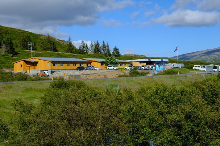 Flókalundur er við Patreksfjörð og var umferð töluverð þar í gær vegna sólmyrkvans. Umferðarstýring var á hluta Vestfjarða. 