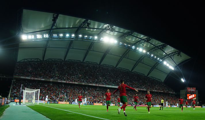 Cristiano Ronaldo og félagar hans í portúgalska landsliðinu verða að öllum líkindum undir miklu leikjaálagi á næsta tímabili.