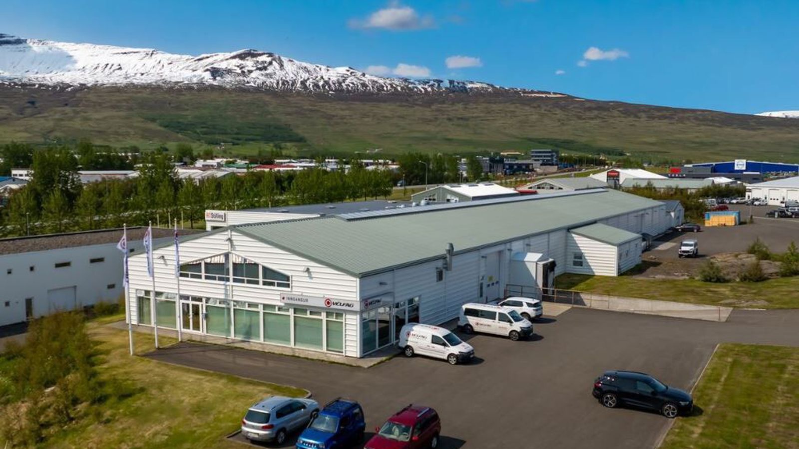 Stöðva rekstur Vélfags