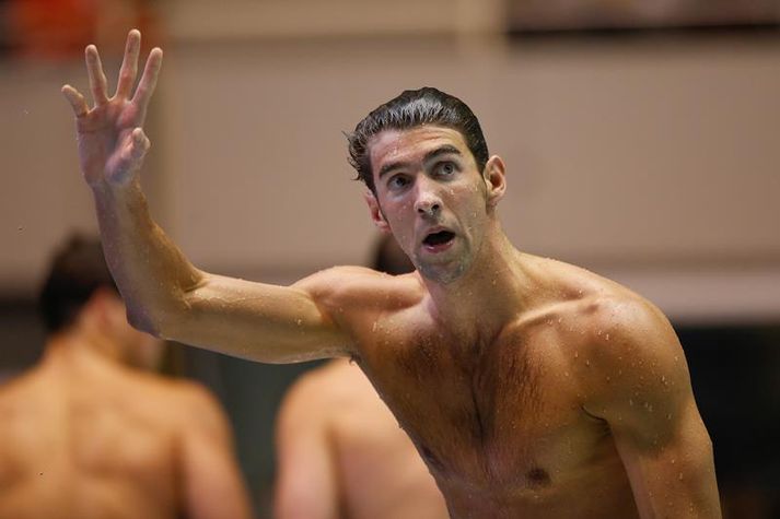 Phelps fagnar um helgina.