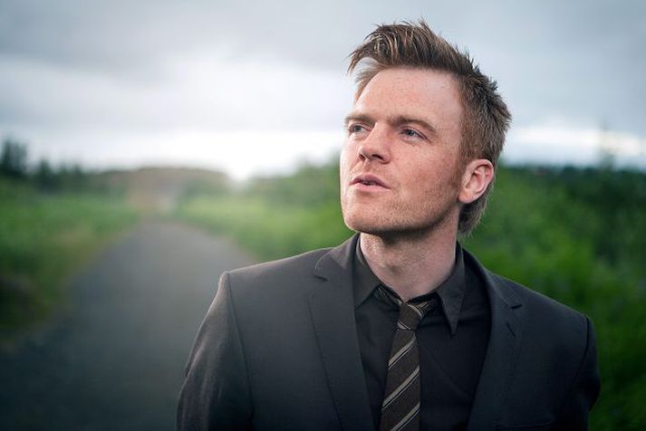 Sólstrandagæinn fyrrverandi sendir frá sér sína aðra sólóplötu í byrjun október.