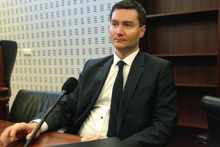 Aron Karlsson fyrir dómi.