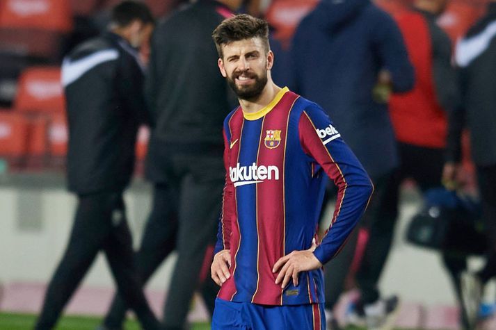 Gerard Pique verður í leikmannahópi Barcelona annað kvöld.