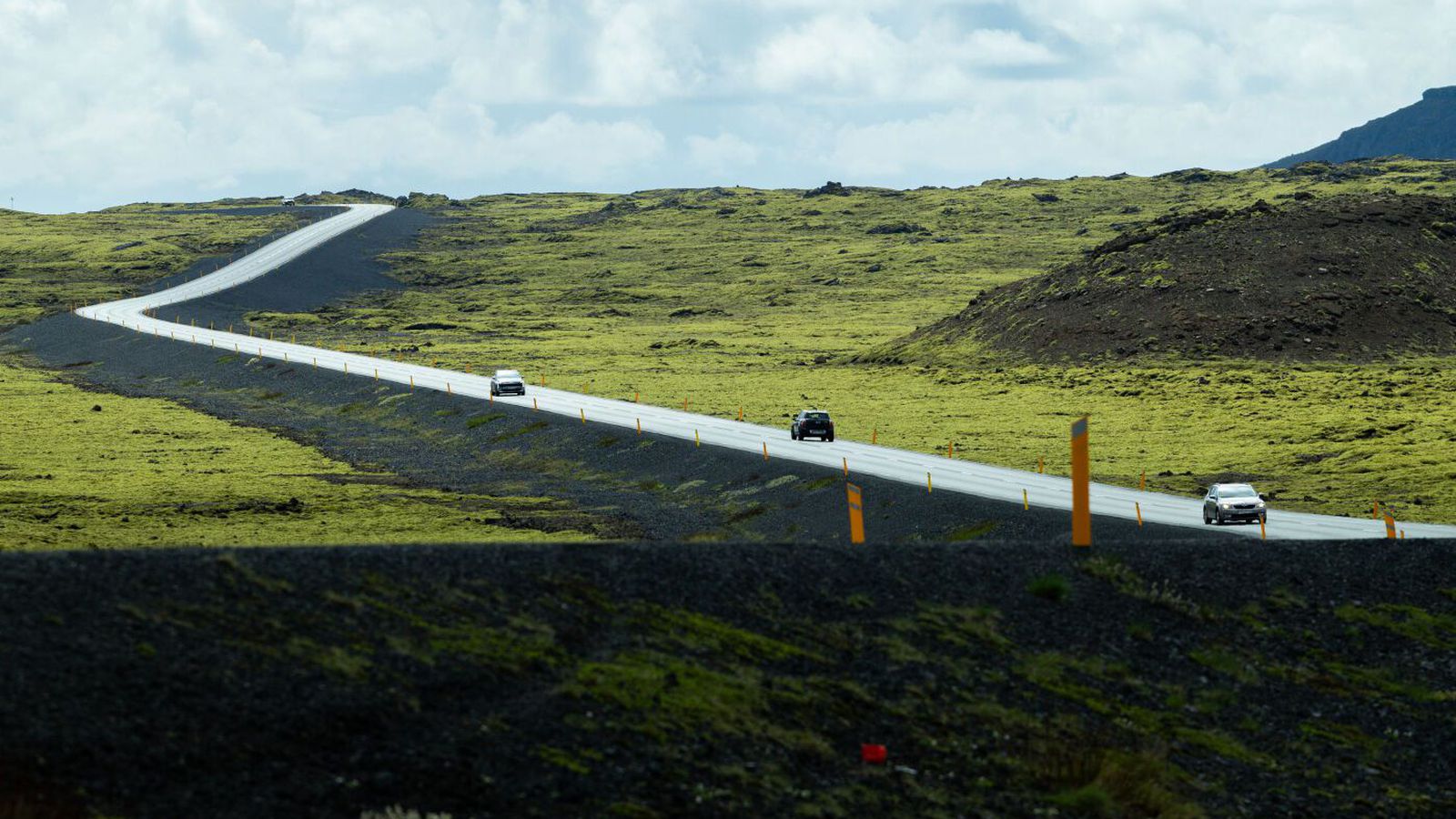 Um­ferð eykst milli ára