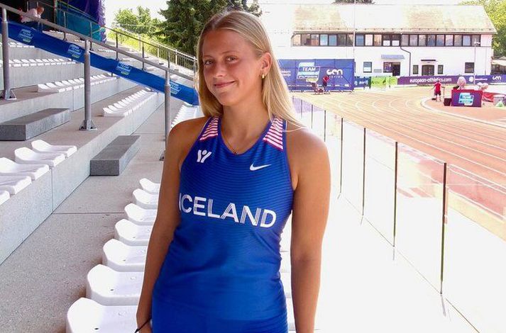 Spjótkastarinn Arndís Diljá Óskarsdóttir verður fyrst Íslendinga til að keppa á mótinu.