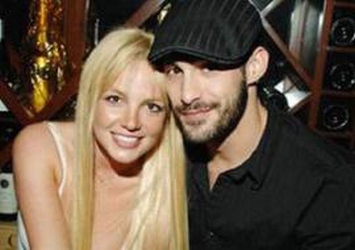 Britney og Isaac þegar ástin blómstraði