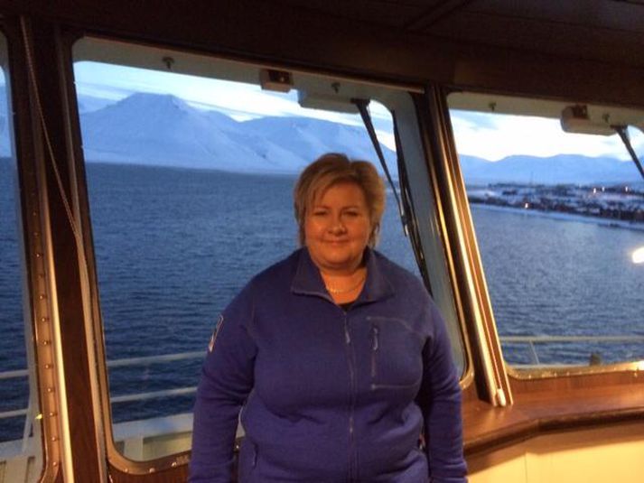 Erna Solberg um borð í Polarsyssel.
