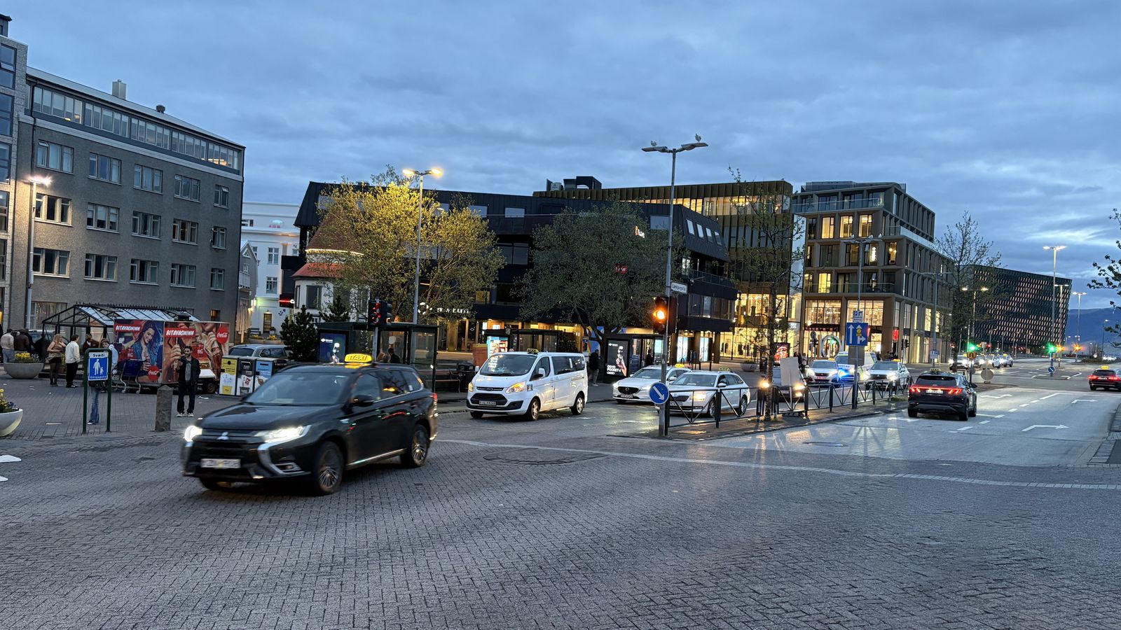 Al­mennur borgari veitti bílnum eftir­för