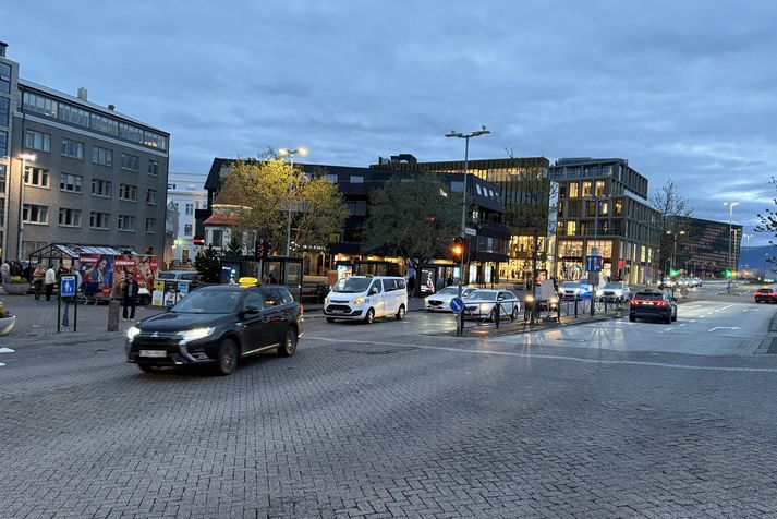 Sumir hefðu betur ferðast með leigubíl í nótt.