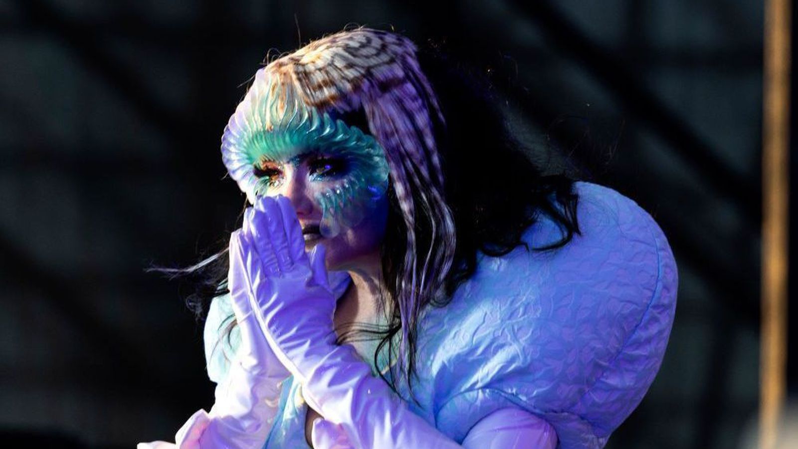 Björk treður upp í Hafnar­firði í sumar