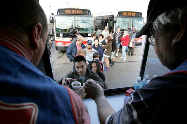 Eldurinn kom upp snemma að morgni og því voru flestir íbúa á náttfötum einum saman.