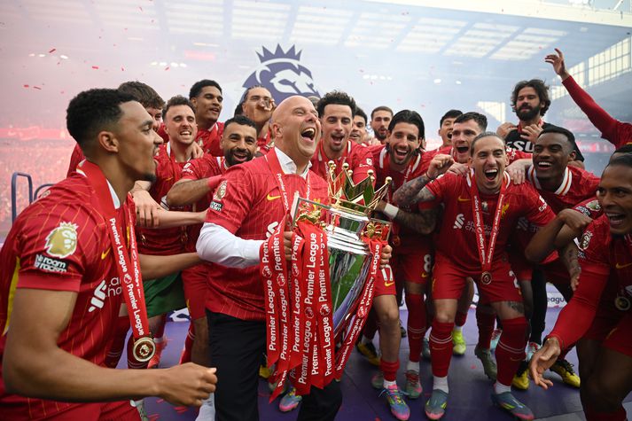 Arne Slot gerði Liverpool að Englandsmeisturum á sínu fyrsta tímabili sem þjálfari liðsins.