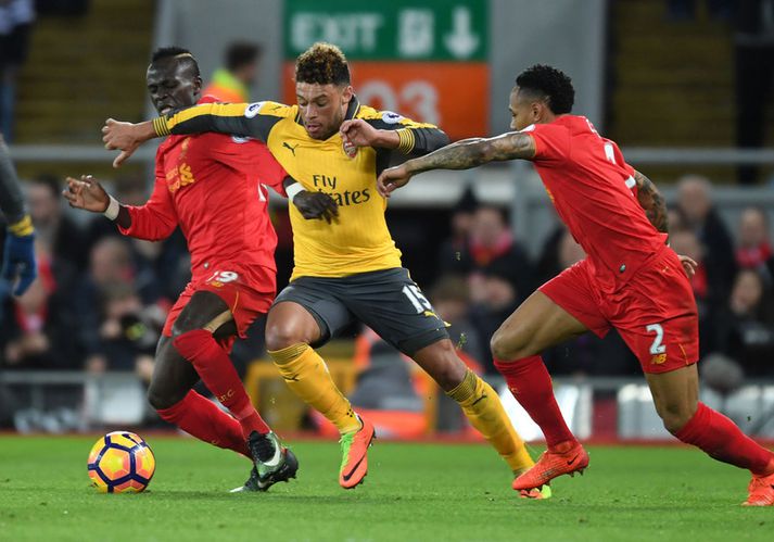 Alex Oxlade-Chamberlain í leik með Arsenal á móti Liverpool.