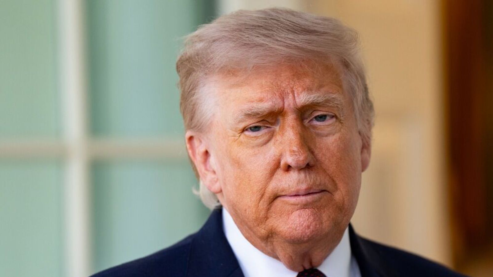 Öllum írönskum skipum út­rýmt nálgist þau her­kví