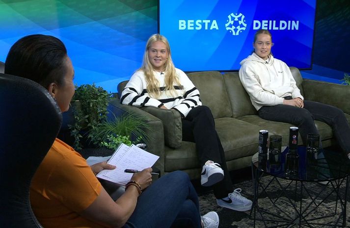 Freyja Karín Þorvarðardóttir og Fanney Inga Birkisdóttir mættu í Bestu upphitunina.