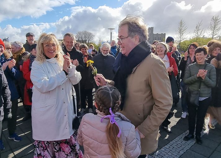 Hörður Áskelsson, stjórnandi Mótettukórsins, kveður Hallgrímskirkju.